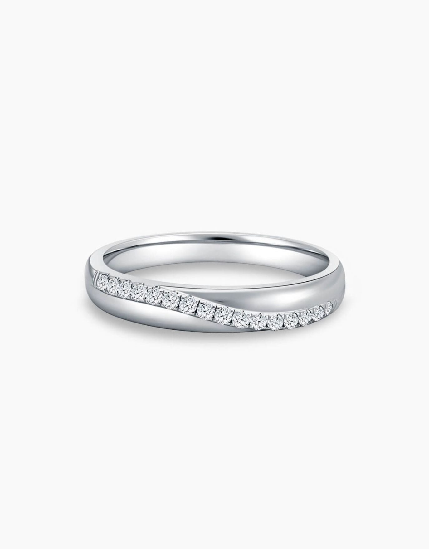 LVC platinum ring designed with a curved row of stunning diamonds