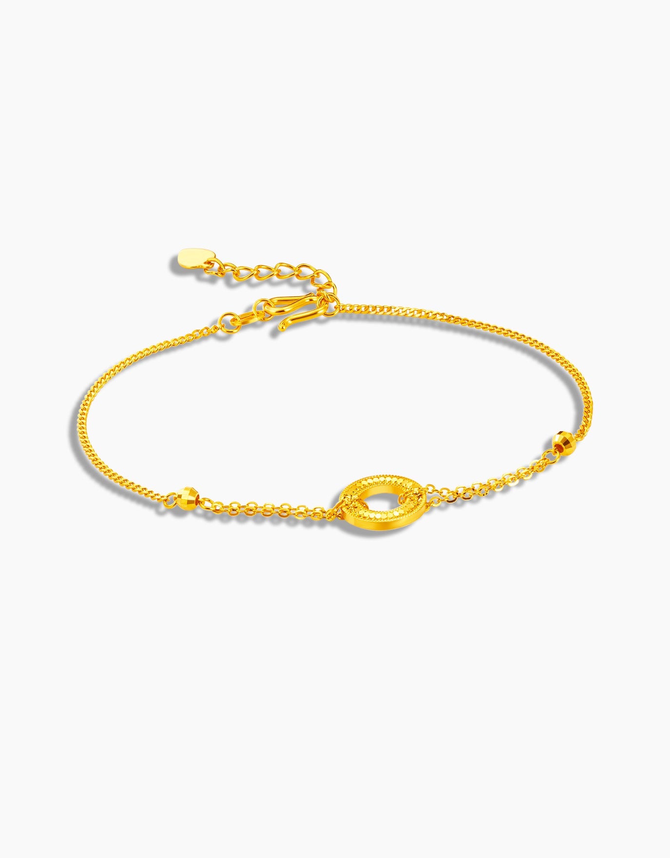 LVC 999 Gold Bracelet crafted with a golden halo for a modern yet chic look