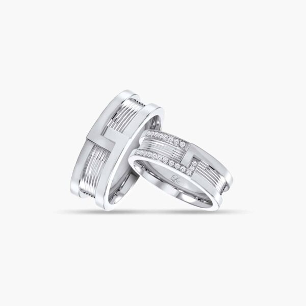 LvcPromise Interlocking Wedding Band & Wedding Ring Set in White Gold with Diamonds