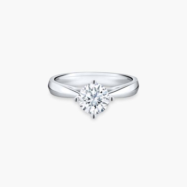 LVC CLASSIC SOLITAIRE LAB DIAMOND ENGAGEMENT RING a classic white gold engagement ring with high cathedral setting 订婚 戒指 钻石 戒指 cincin diamond