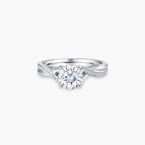 LVC DESTINY TWIST DIAMOND ENGAGEMENT RING IN 6 PRONGS a simple engagement ring in 18k white gold with mined diamond 订婚 戒指 钻石 戒指 cincin diamond