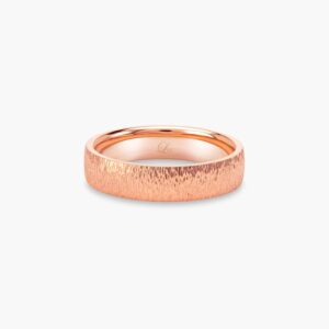 LVC Soleil Men's Wedding Ring in Rose Gold with a Hammered Finish