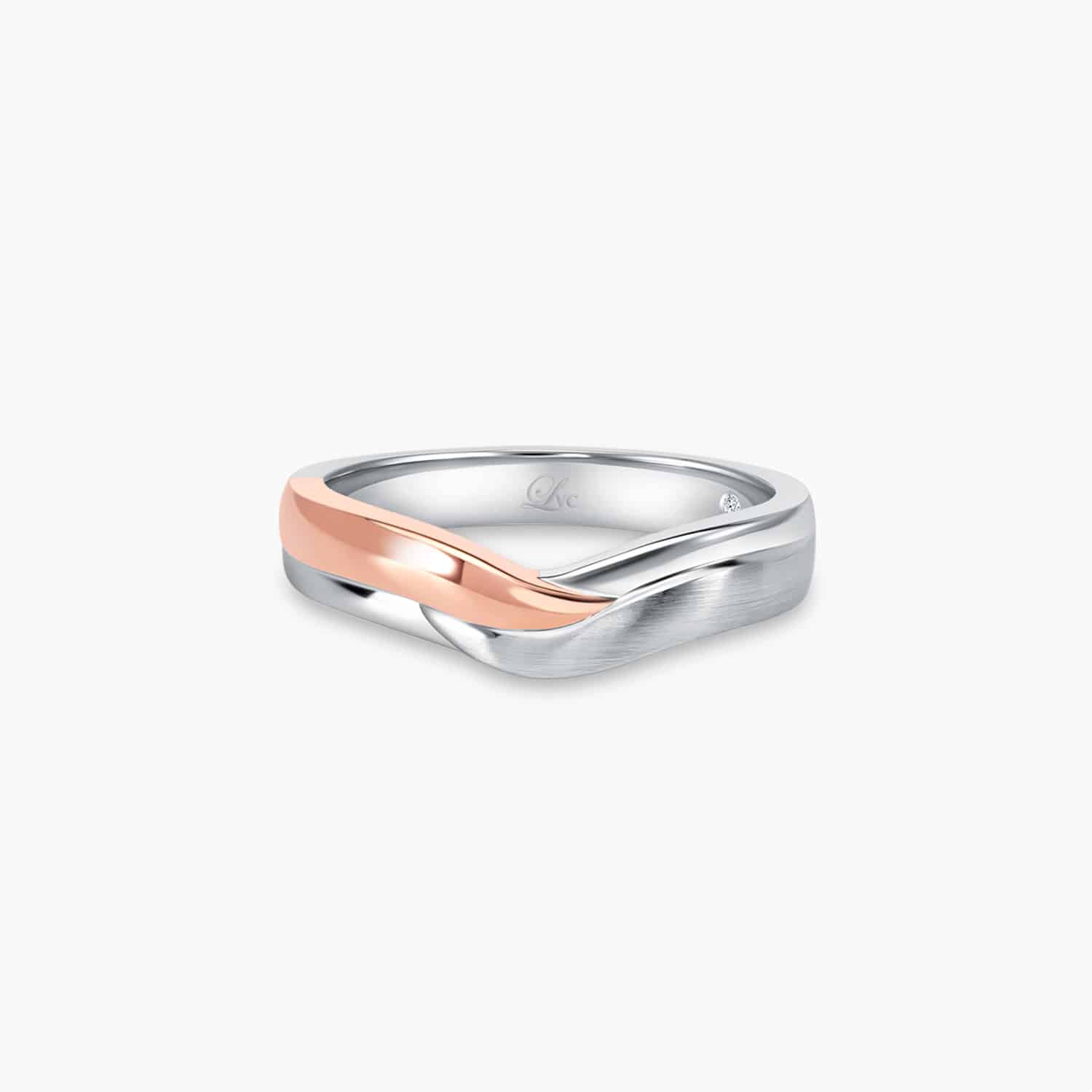 LVC PERFECTION HOPE WEDDING BAND IN WHITE AND ROSE GOLD WITH DIAMONDS a wedding band for men in white and rose gold with 1 diamond 钻石 戒指 cincin diamond