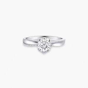 diamond engagement ring made out of lab grown diamond